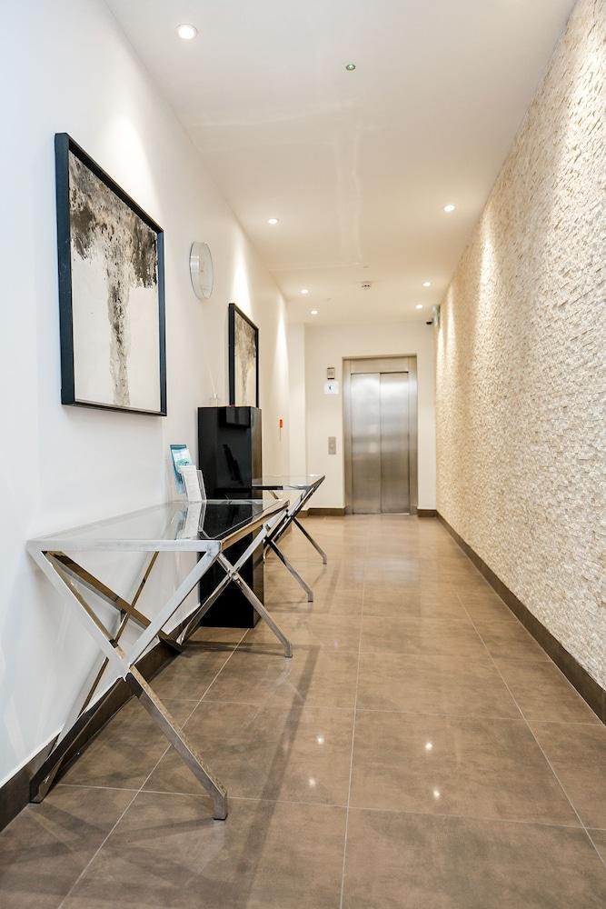 Stayinn City Aldgate Hotel 4*